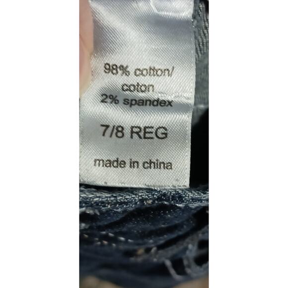 Maurices Womens LowRise Bootcut Dark Wash Blue Jeans With Raw Hems Sz 7 31Wx30L - Picture 8 of 9